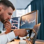 Discount vs Full-Service Brokerages: Which One Is Right for Your Investment Strategy?