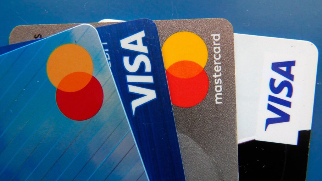 Credit Cards Mastery: Building Control, Earning Rewards, and Strengthening Your Financial Future