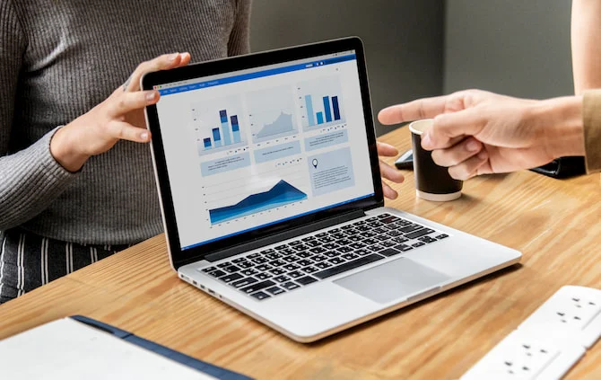 Financial Control System: A Structured Approach to Managing Money, Reducing Risk, and Achieving Consistent Growth