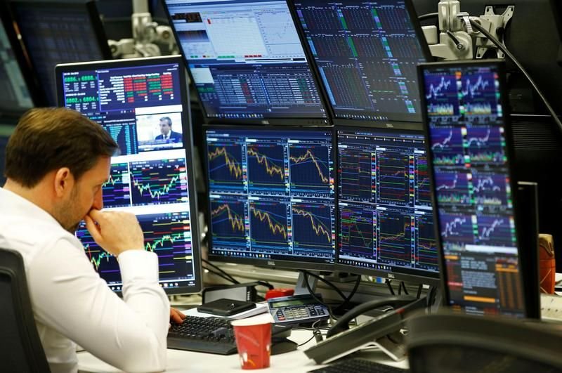 Dividend Investing: Building Passive Income and Long-Term Wealth Through Consistent Cash Flow