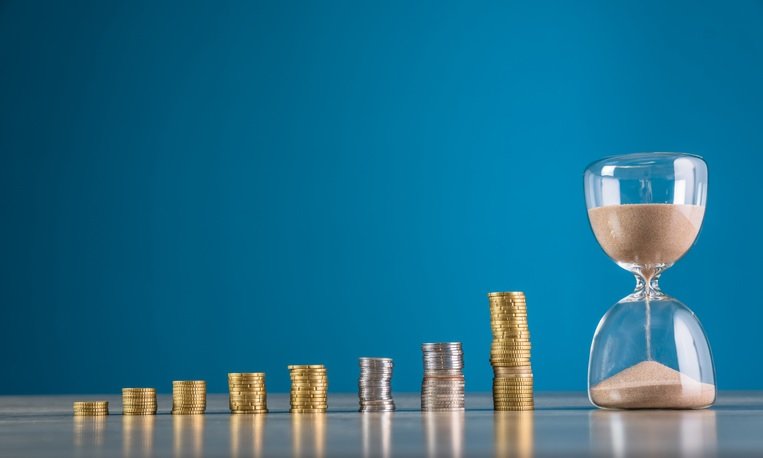 Value Investing: How to Find Undervalued Opportunities and Build Long-Term Wealth