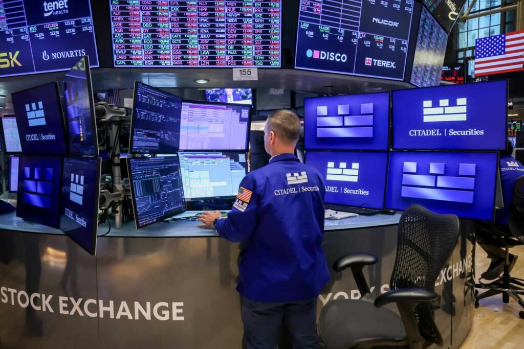 Stock Market Volatility: Understanding Market Fluctuations and Long-Term Investing Strategies