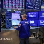 Stock Market Volatility: Understanding Market Fluctuations and Long-Term Investing Strategies