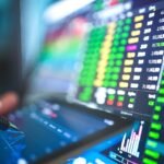 Full-Service Brokerages: Professional Investment Guidance for Long-Term Financial Planning